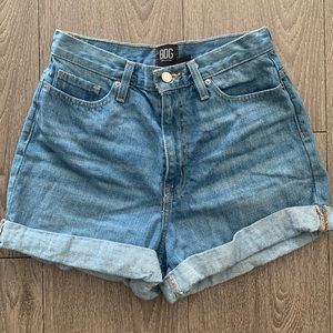 BDG mom shorts